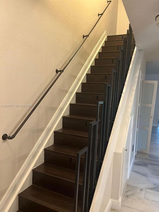 出租: $2,700 (3 贝兹, 2 浴室, 1420 平方英尺)