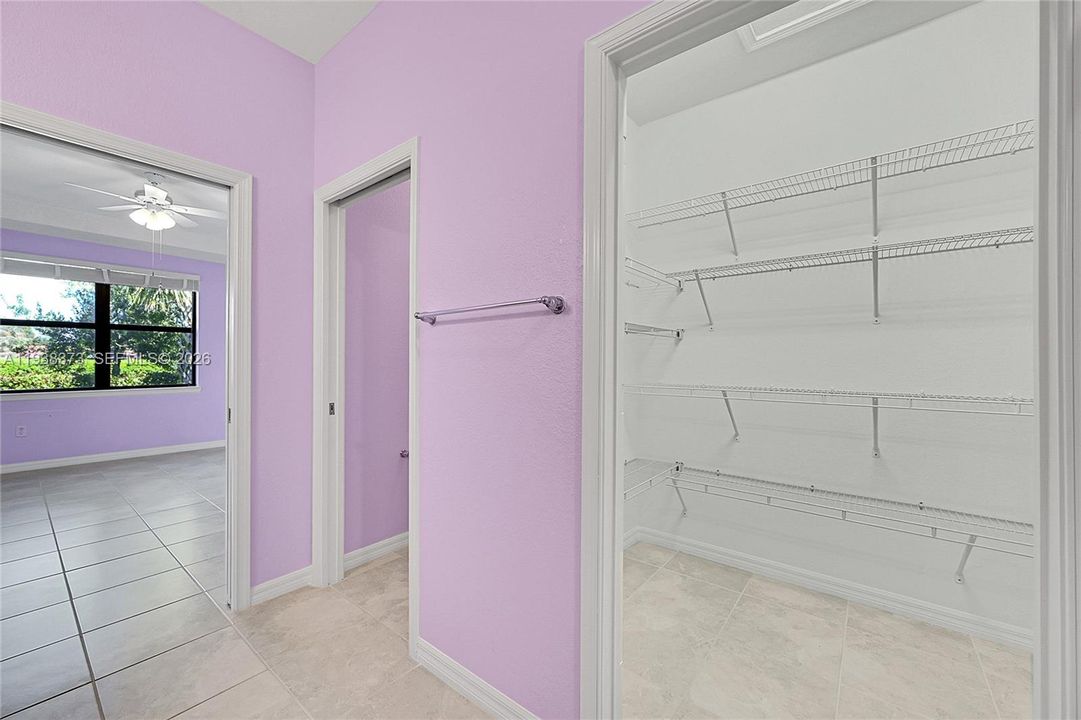 For Sale: $538,000 (2 beds, 2 baths, 1554 Square Feet)