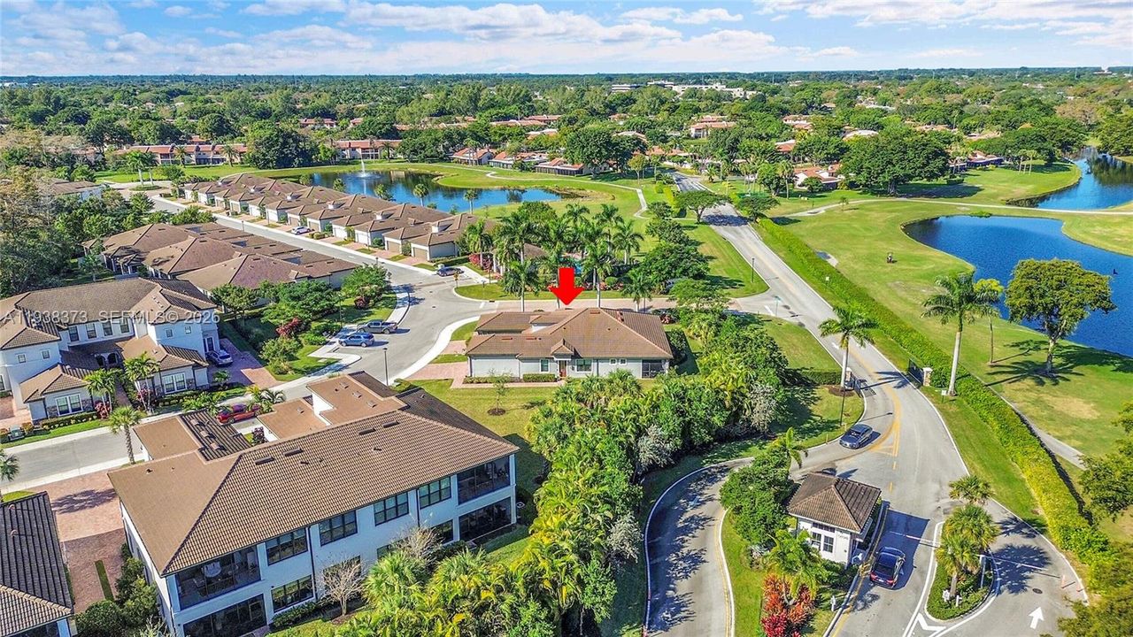 For Sale: $538,000 (2 beds, 2 baths, 1554 Square Feet)