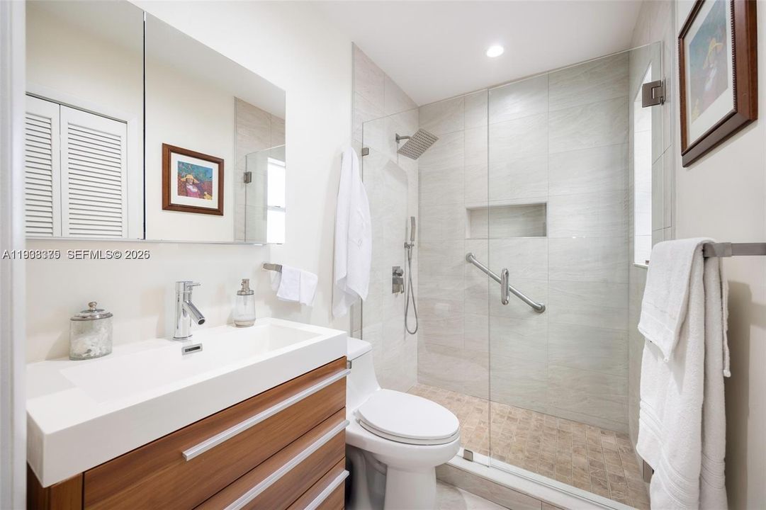 待售: $1,375,000 (4 贝兹, 3 浴室, 2660 平方英尺)