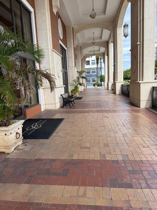 En Venta: $415,000 (2 camas, 2 baños, 1114 Pies cuadrados)