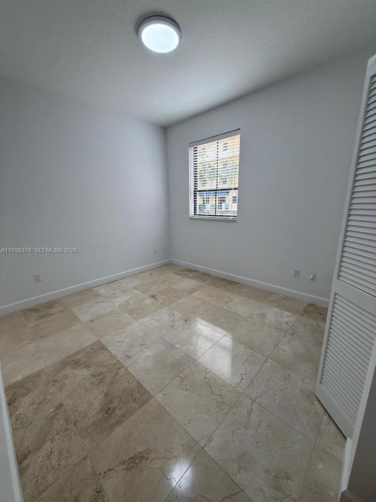 En Venta: $415,000 (2 camas, 2 baños, 1114 Pies cuadrados)