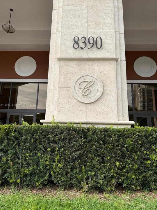 En Venta: $415,000 (2 camas, 2 baños, 1114 Pies cuadrados)