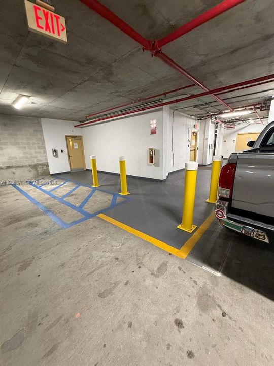 En Venta: $415,000 (2 camas, 2 baños, 1114 Pies cuadrados)