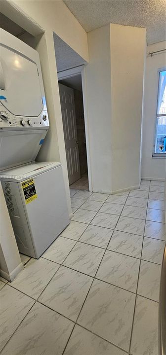 В аренду: $2,650 (2 спален, 2 ванн, 1130 Квадратных фут)