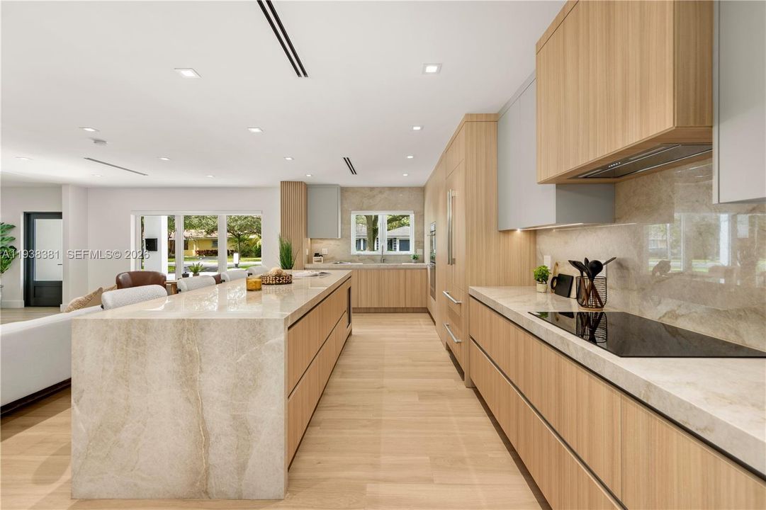 For Sale: $2,950,000 (3 beds, 2 baths, 2419 Square Feet)