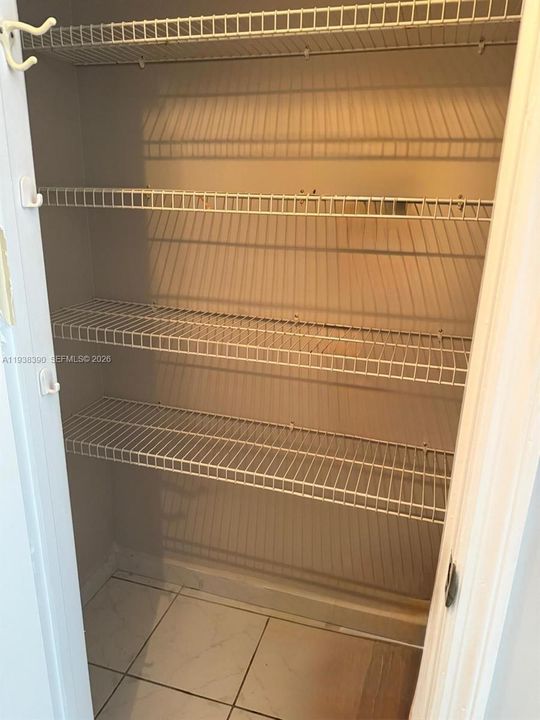 For Rent: $3,500 (3 beds, 2 baths, 2821 Square Feet)