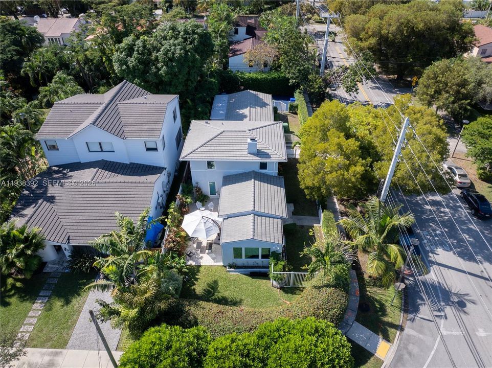 На продажу: $2,100,000 (4 спален, 3 ванн, 3049 Квадратных фут)