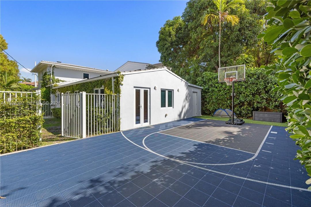 На продажу: $2,100,000 (4 спален, 3 ванн, 3049 Квадратных фут)