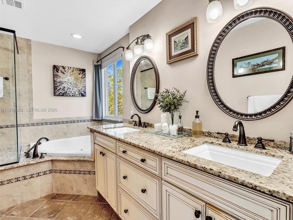 На продажу: $659,000 (4 спален, 3 ванн, 2110 Квадратных фут)