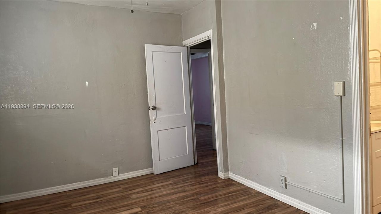 出租: $2,700 (3 贝兹, 2 浴室, 1948 平方英尺)