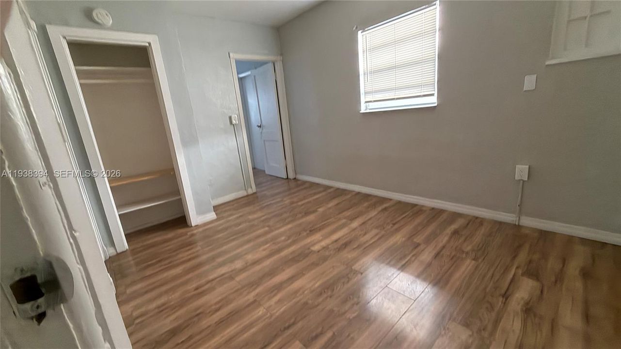 出租: $2,700 (3 贝兹, 2 浴室, 1948 平方英尺)