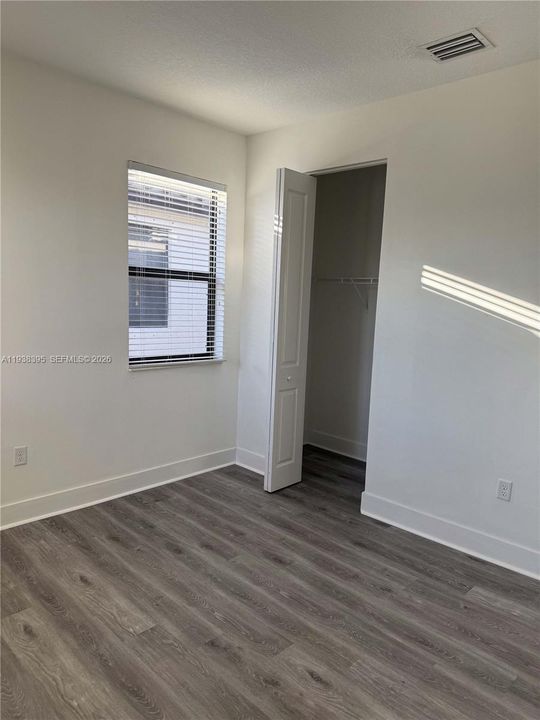 En Renta: $3,800 (5 camas, 3 baños, 2436 Pies cuadrados)