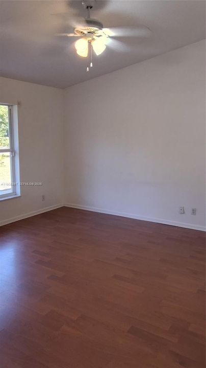 For Sale: $616,000 (3 beds, 2 baths, 1247 Square Feet)