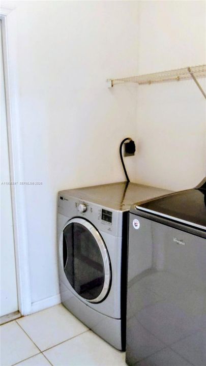 For Sale: $616,000 (3 beds, 2 baths, 1247 Square Feet)