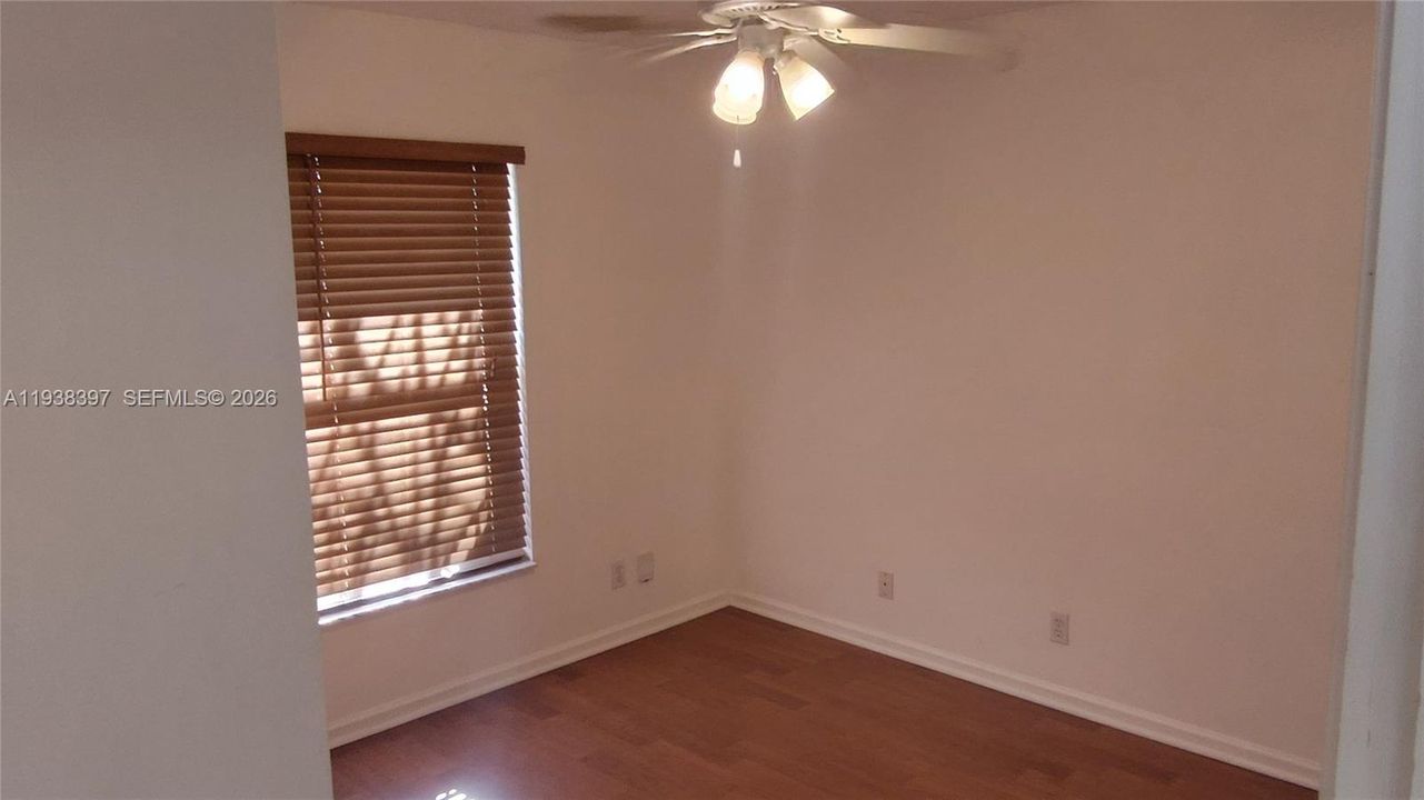 For Sale: $616,000 (3 beds, 2 baths, 1247 Square Feet)