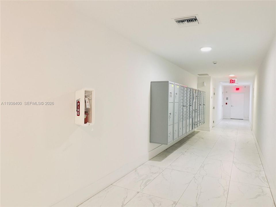 En Venta: $420,000 (2 camas, 2 baños, 1206 Pies cuadrados)