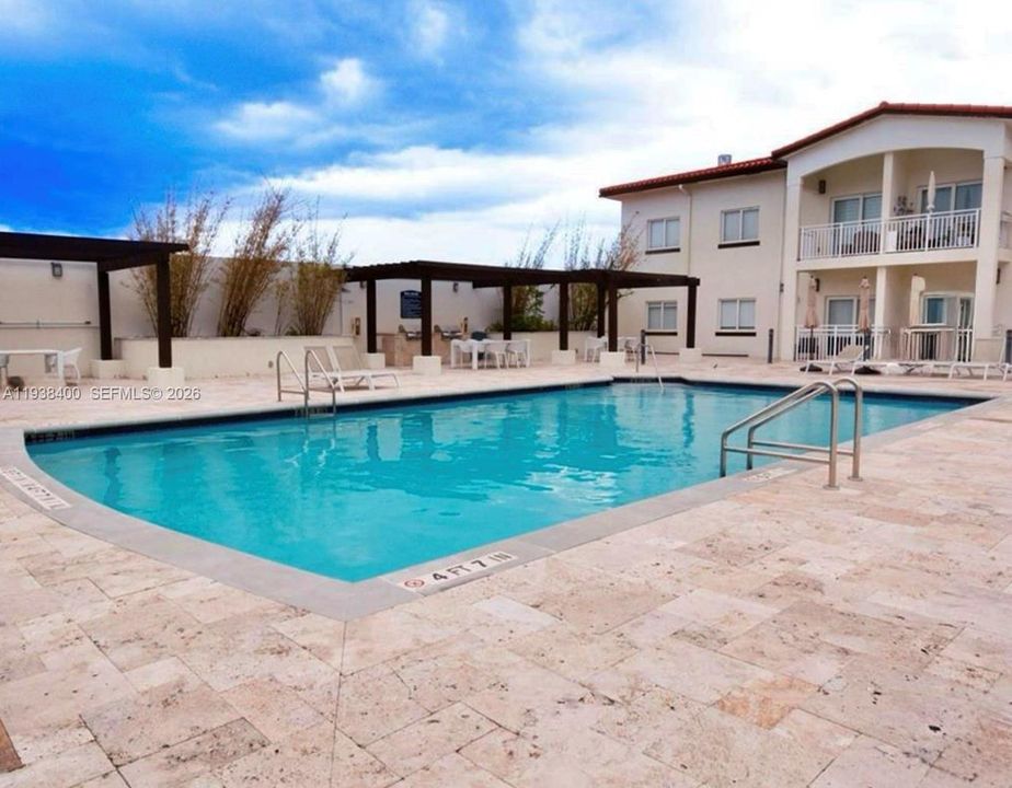 En Venta: $420,000 (2 camas, 2 baños, 1206 Pies cuadrados)