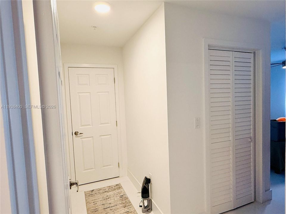 En Venta: $420,000 (2 camas, 2 baños, 1206 Pies cuadrados)