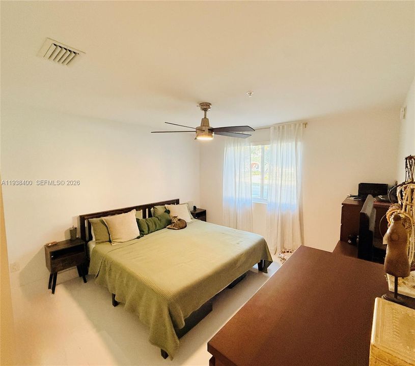 En Venta: $420,000 (2 camas, 2 baños, 1206 Pies cuadrados)