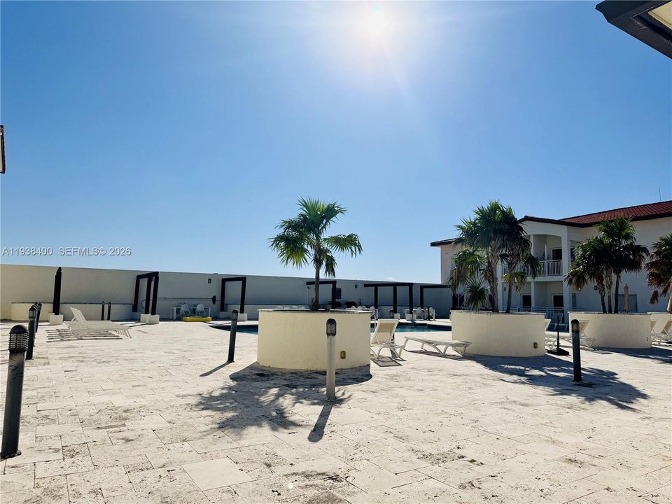 En Venta: $420,000 (2 camas, 2 baños, 1206 Pies cuadrados)