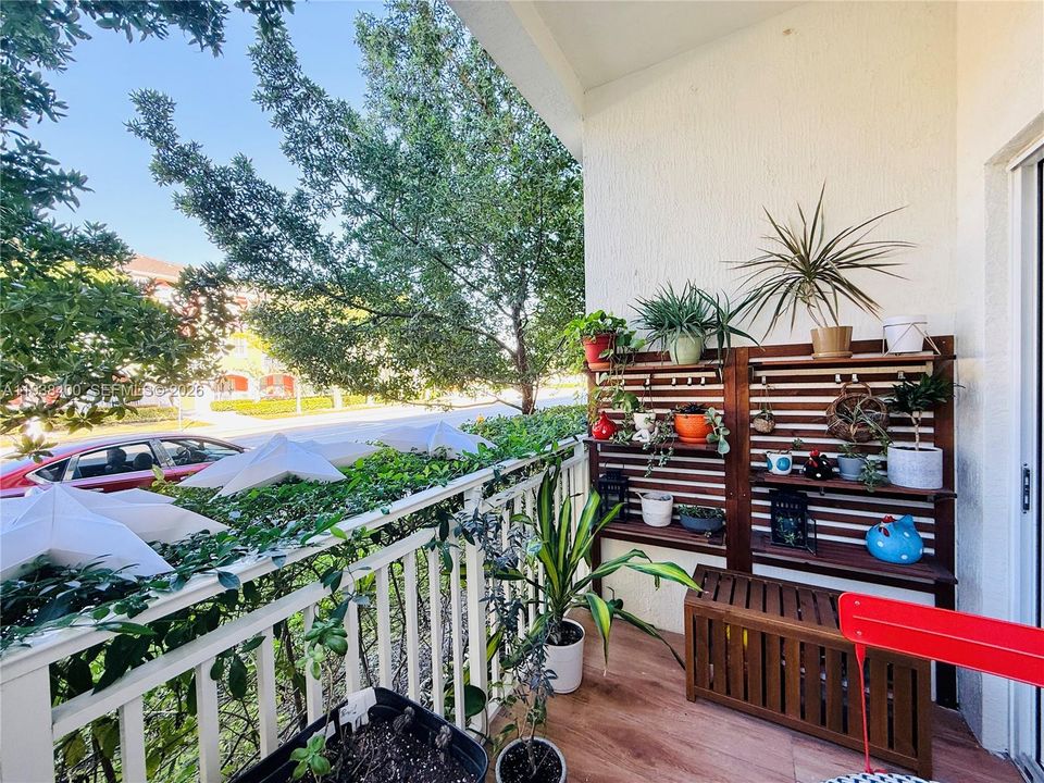 En Venta: $420,000 (2 camas, 2 baños, 1206 Pies cuadrados)