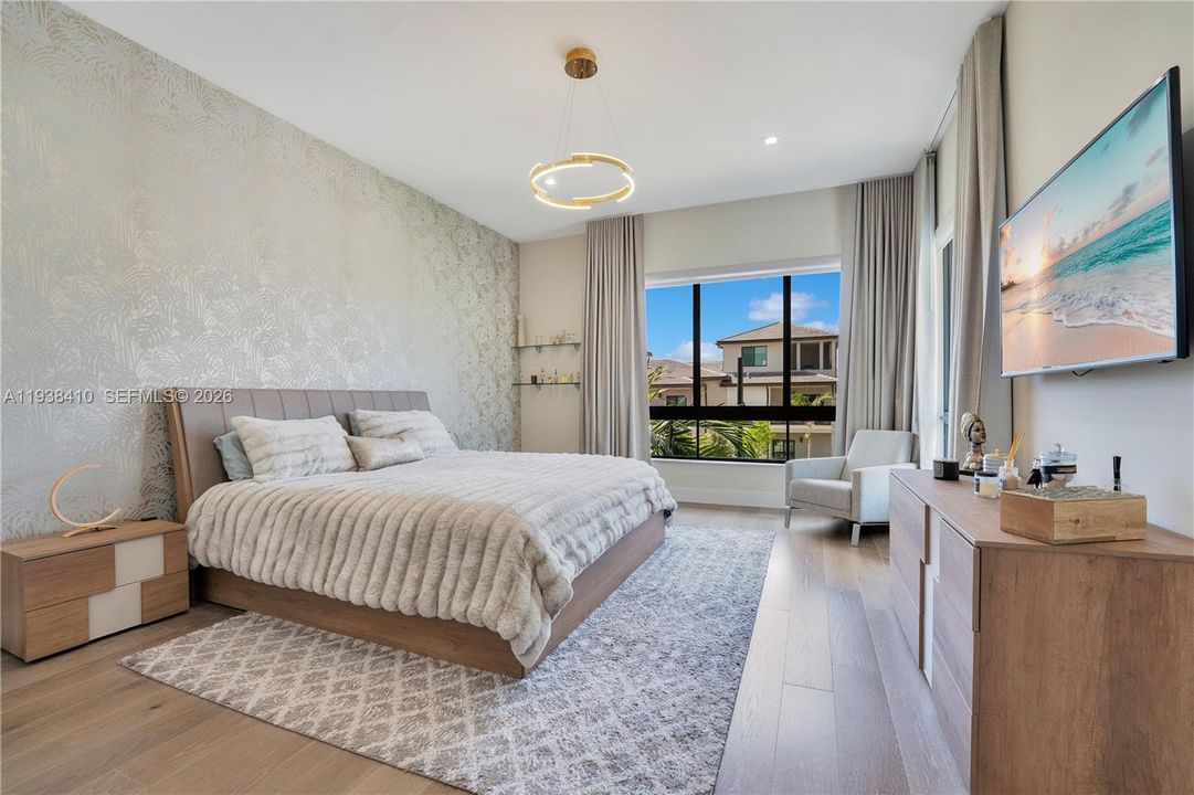 出租: $6,350 (3 贝兹, 3 浴室, 2182 平方英尺)