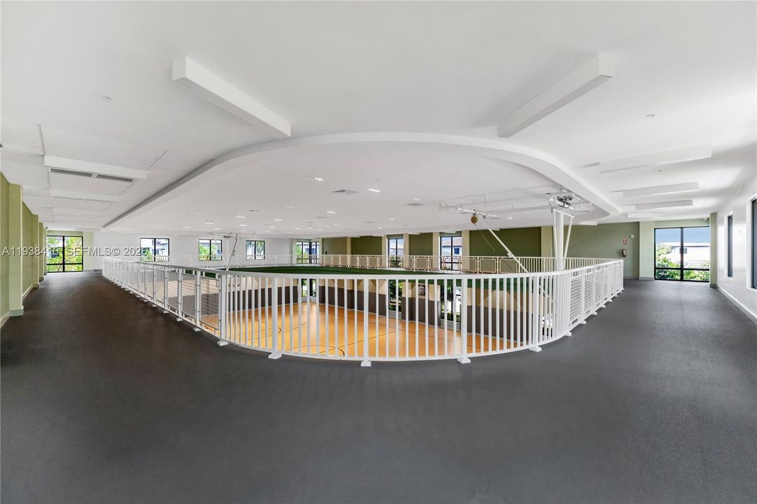 出租: $6,350 (3 贝兹, 3 浴室, 2182 平方英尺)