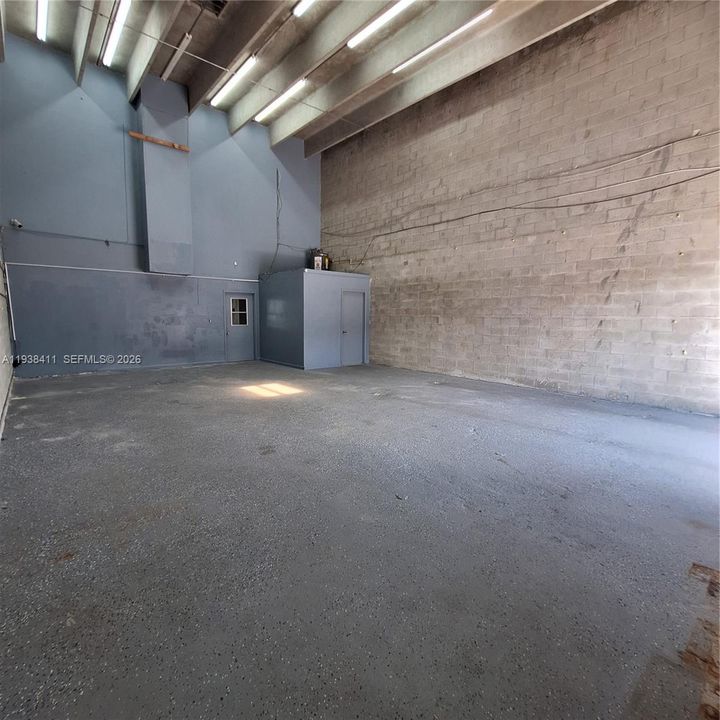 出租: $3,200 (0 贝兹, 0 浴室, 0 平方英尺)