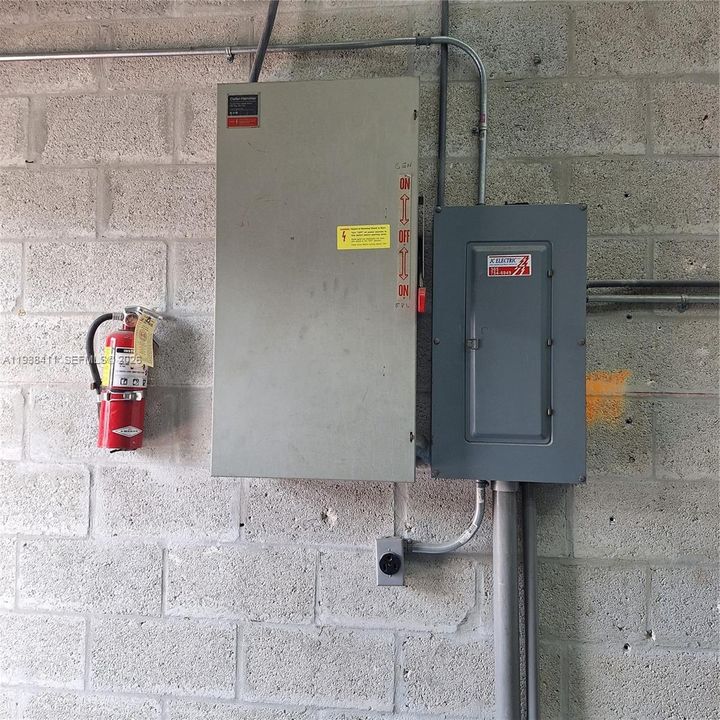 出租: $3,200 (0 贝兹, 0 浴室, 0 平方英尺)