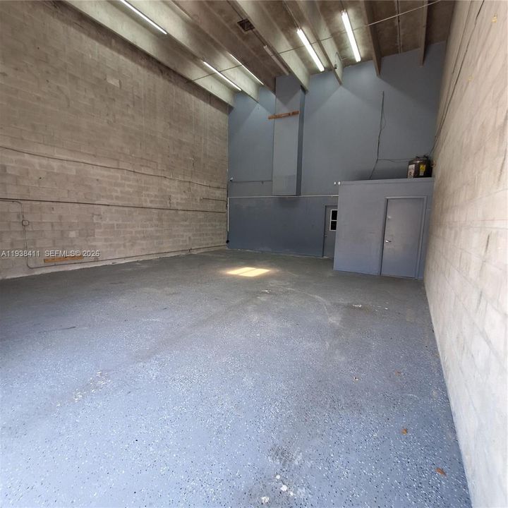 出租: $3,200 (0 贝兹, 0 浴室, 0 平方英尺)