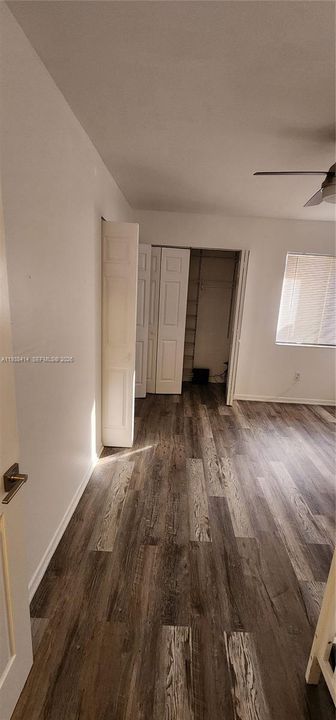 出租: $2,700 (2 贝兹, 1 浴室, 803 平方英尺)