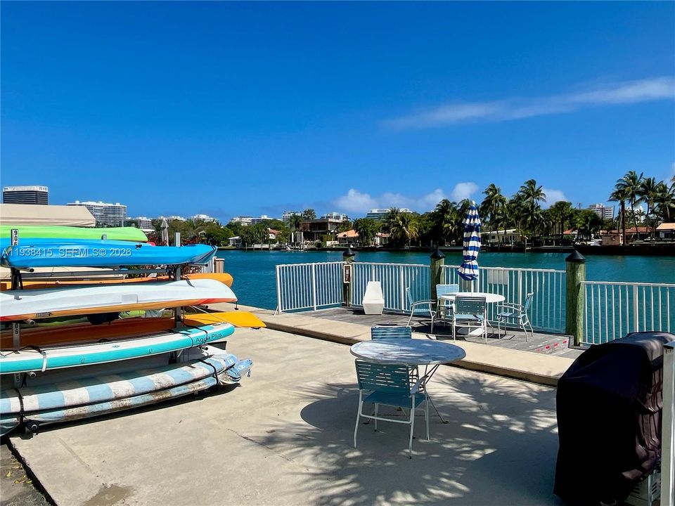 For Sale: $485,000 (2 beds, 2 baths, 1118 Square Feet)