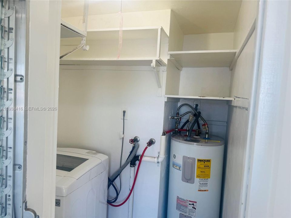 В аренду: $2,525 (2 спален, 2 ванн, 1028 Квадратных фут)