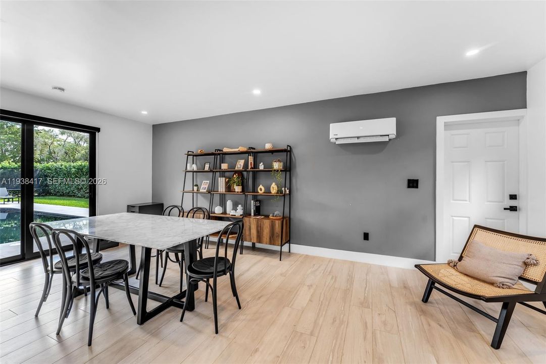 待售: $1,950,000 (5 贝兹, 4 浴室, 3269 平方英尺)