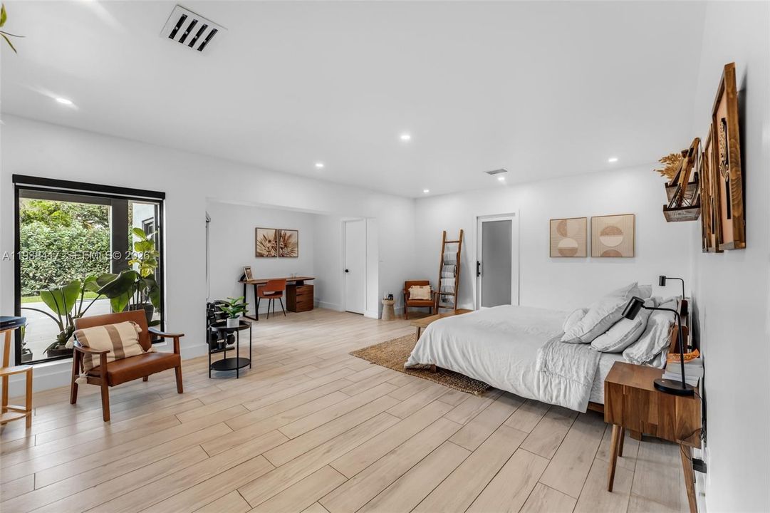 待售: $1,950,000 (5 贝兹, 4 浴室, 3269 平方英尺)