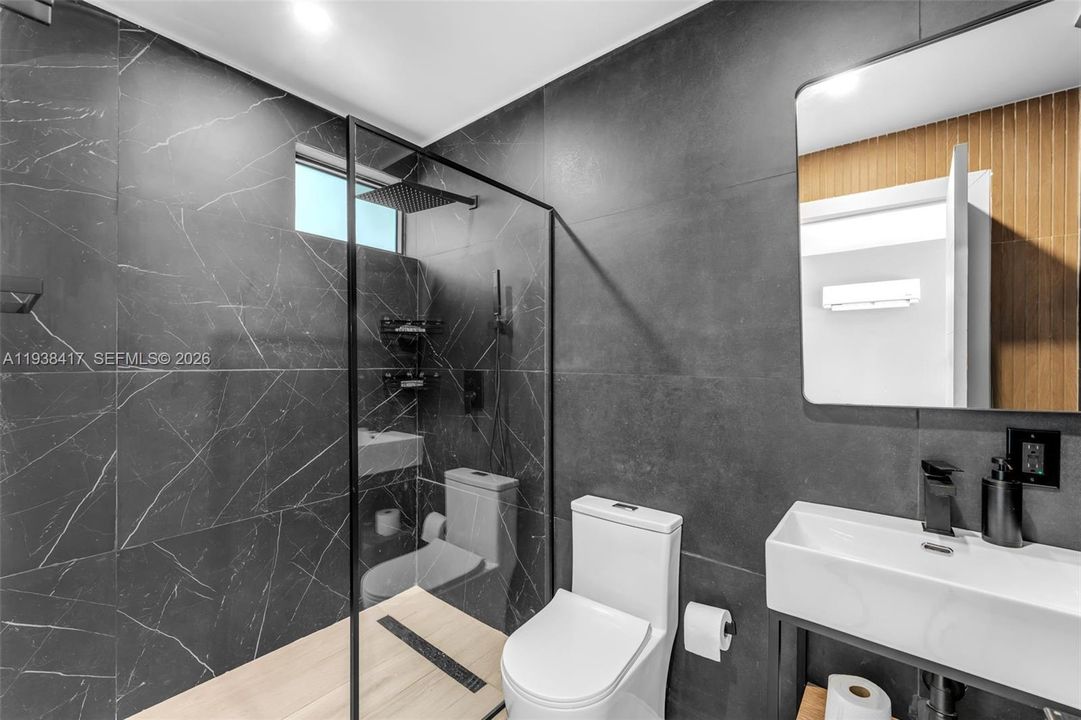 待售: $1,950,000 (5 贝兹, 4 浴室, 3269 平方英尺)