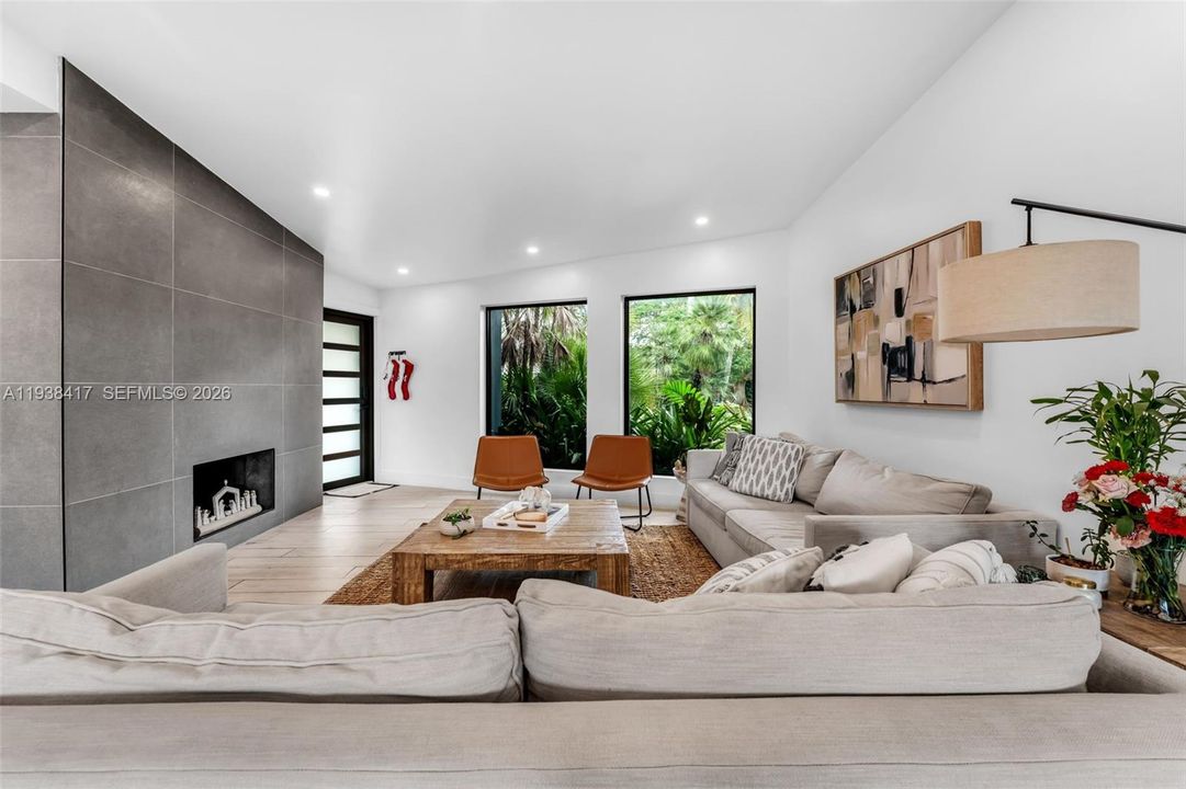 待售: $1,950,000 (5 贝兹, 4 浴室, 3269 平方英尺)