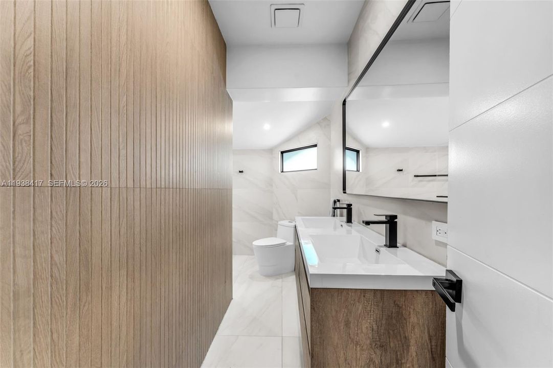 待售: $1,950,000 (5 贝兹, 4 浴室, 3269 平方英尺)