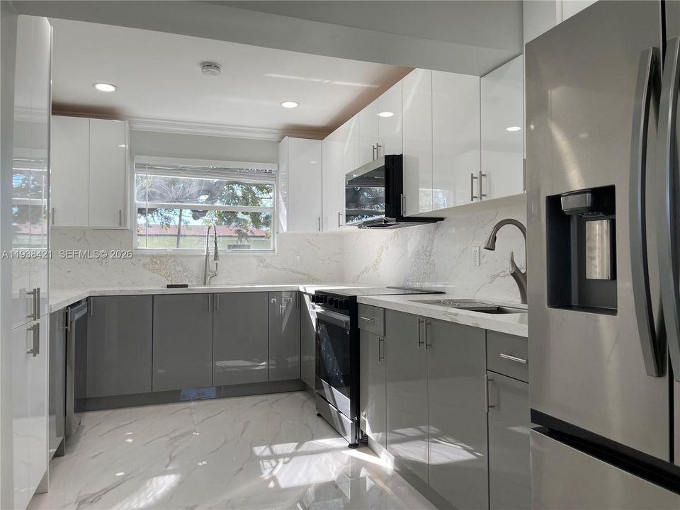 Double Sink Featured