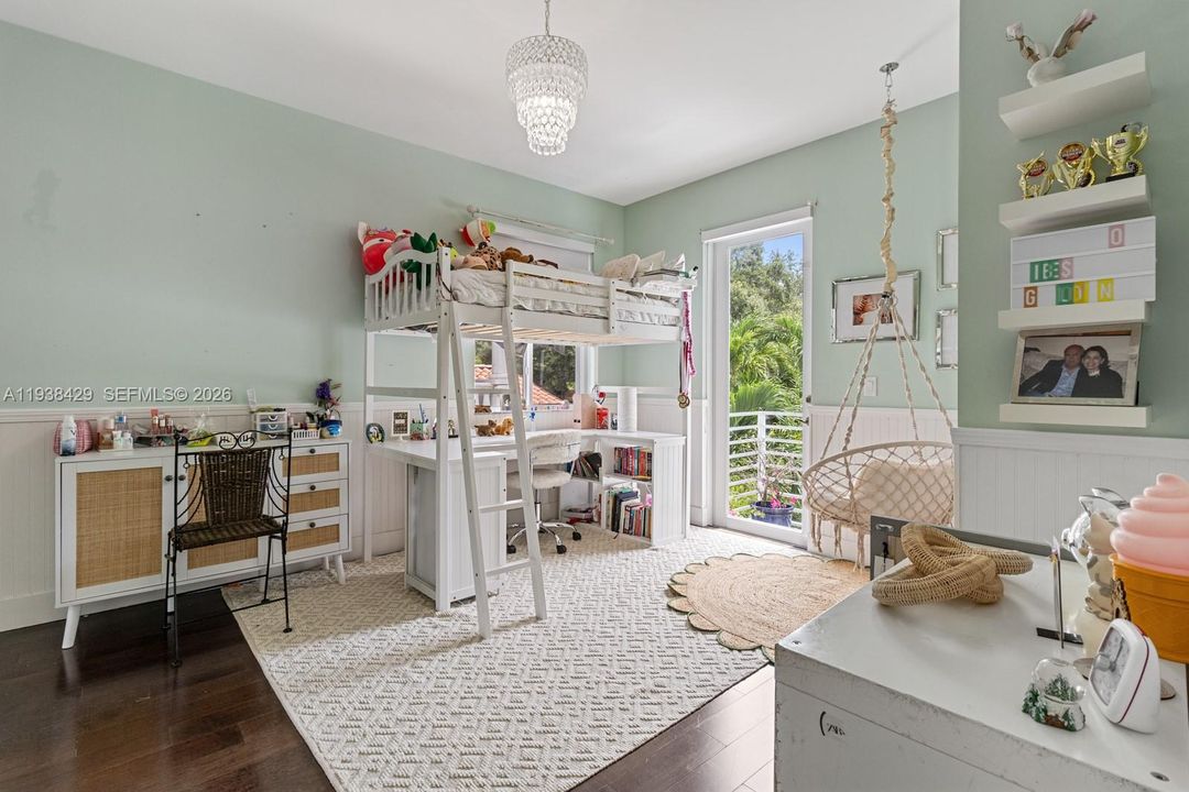 En Renta: $10,500 (3 camas, 3 baños, 2635 Pies cuadrados)