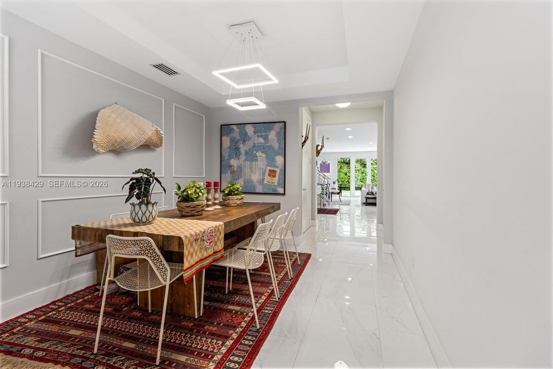 En Renta: $10,500 (3 camas, 3 baños, 2635 Pies cuadrados)