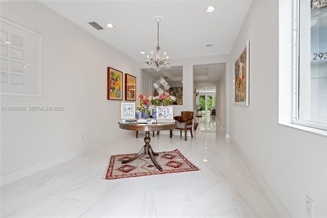 En Renta: $10,500 (3 camas, 3 baños, 2635 Pies cuadrados)