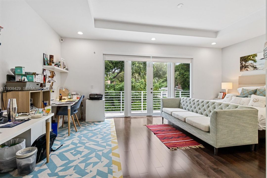 En Renta: $10,500 (3 camas, 3 baños, 2635 Pies cuadrados)