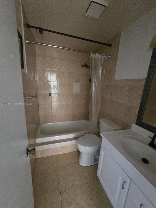 En Renta: $2,000 (2 camas, 1 baños, 4991 Pies cuadrados)