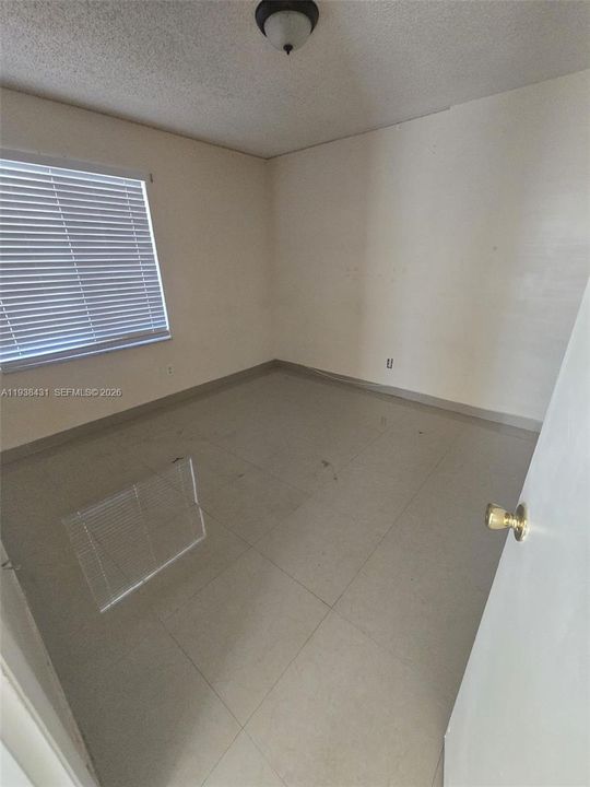 En Renta: $2,000 (2 camas, 1 baños, 4991 Pies cuadrados)