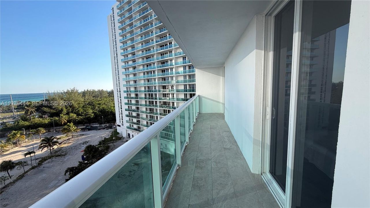 For Rent: $4,000 (2 beds, 2 baths, 1357 Square Feet)