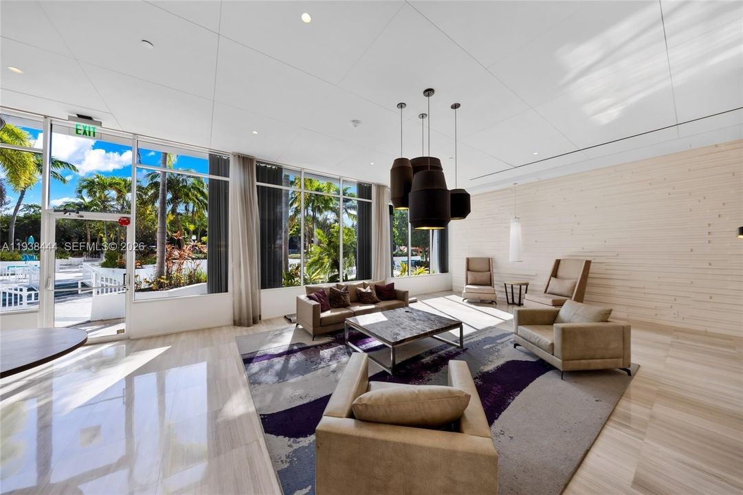 For Rent: $4,000 (2 beds, 2 baths, 1357 Square Feet)