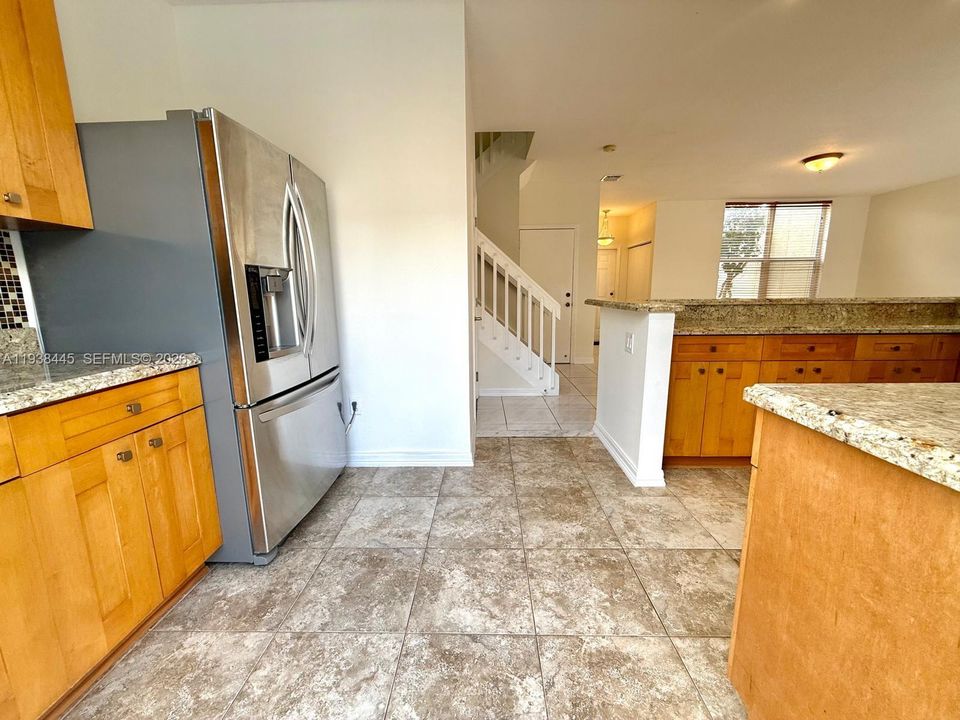 En Renta: $3,450 (3 camas, 2 baños, 1515 Pies cuadrados)