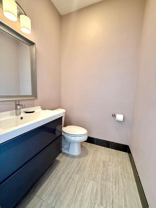 En Renta: $3,450 (3 camas, 2 baños, 1515 Pies cuadrados)